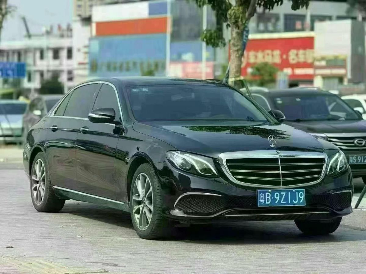 奔馳 奔馳E級(jí)  2020款 E 350 L 運(yùn)動(dòng)型 4MATIC圖片