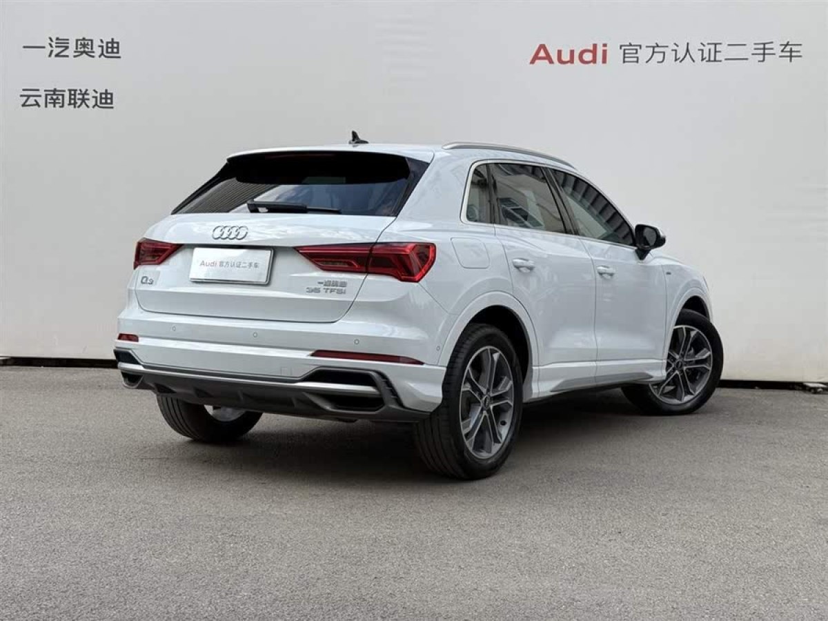 奧迪 奧迪Q3  2021款 35 TFSI 時尚動感型圖片