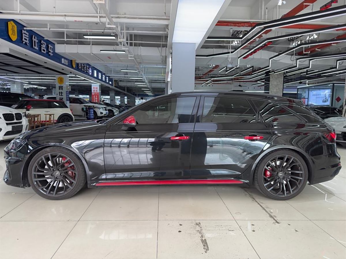 奧迪 奧迪RS 4  2022款 RS4 Avant 黑曜版圖片