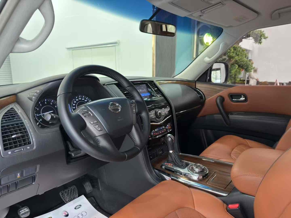 日產 途樂  2018款 4.0L 領英型圖片