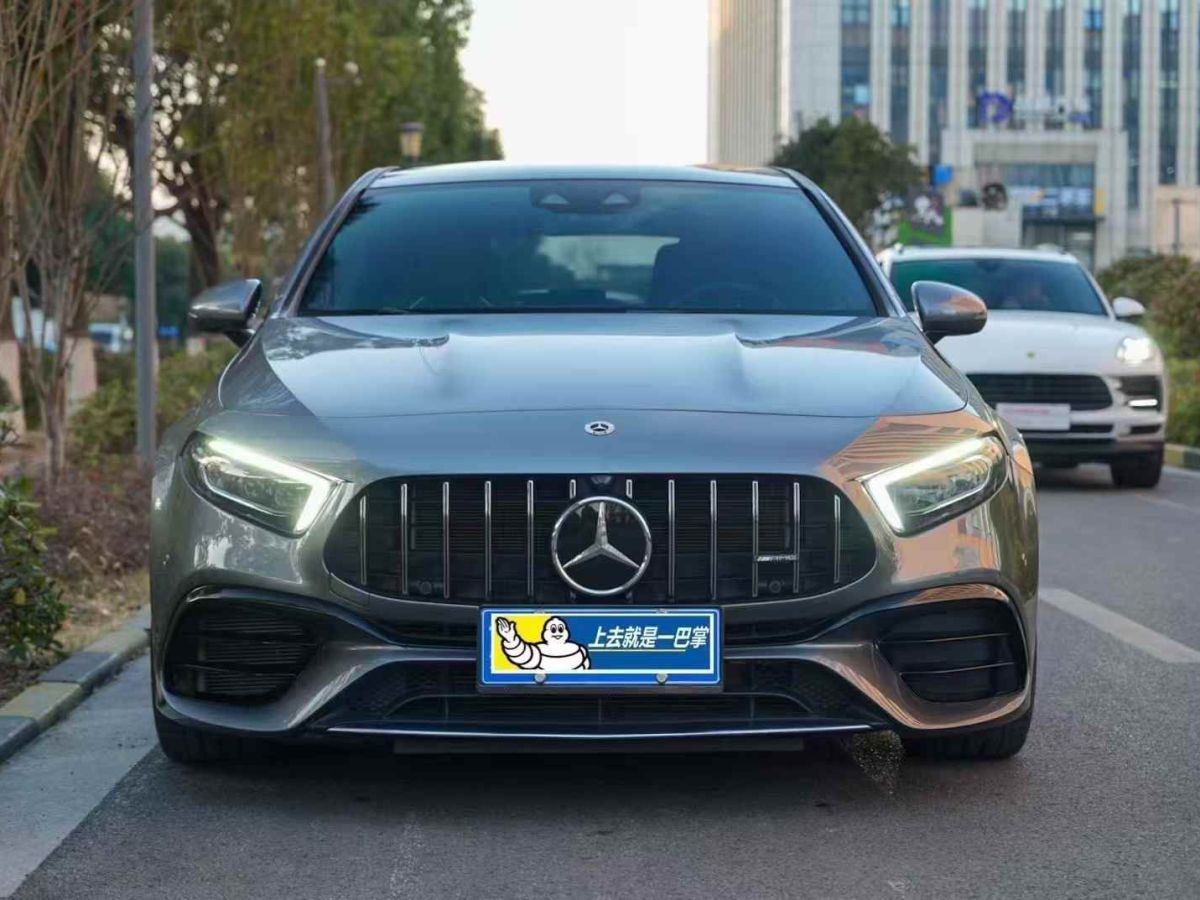 奔馳 奔馳A級(jí)AMG  2021款 AMG A 35 L 4MATIC 熾夜特別版圖片