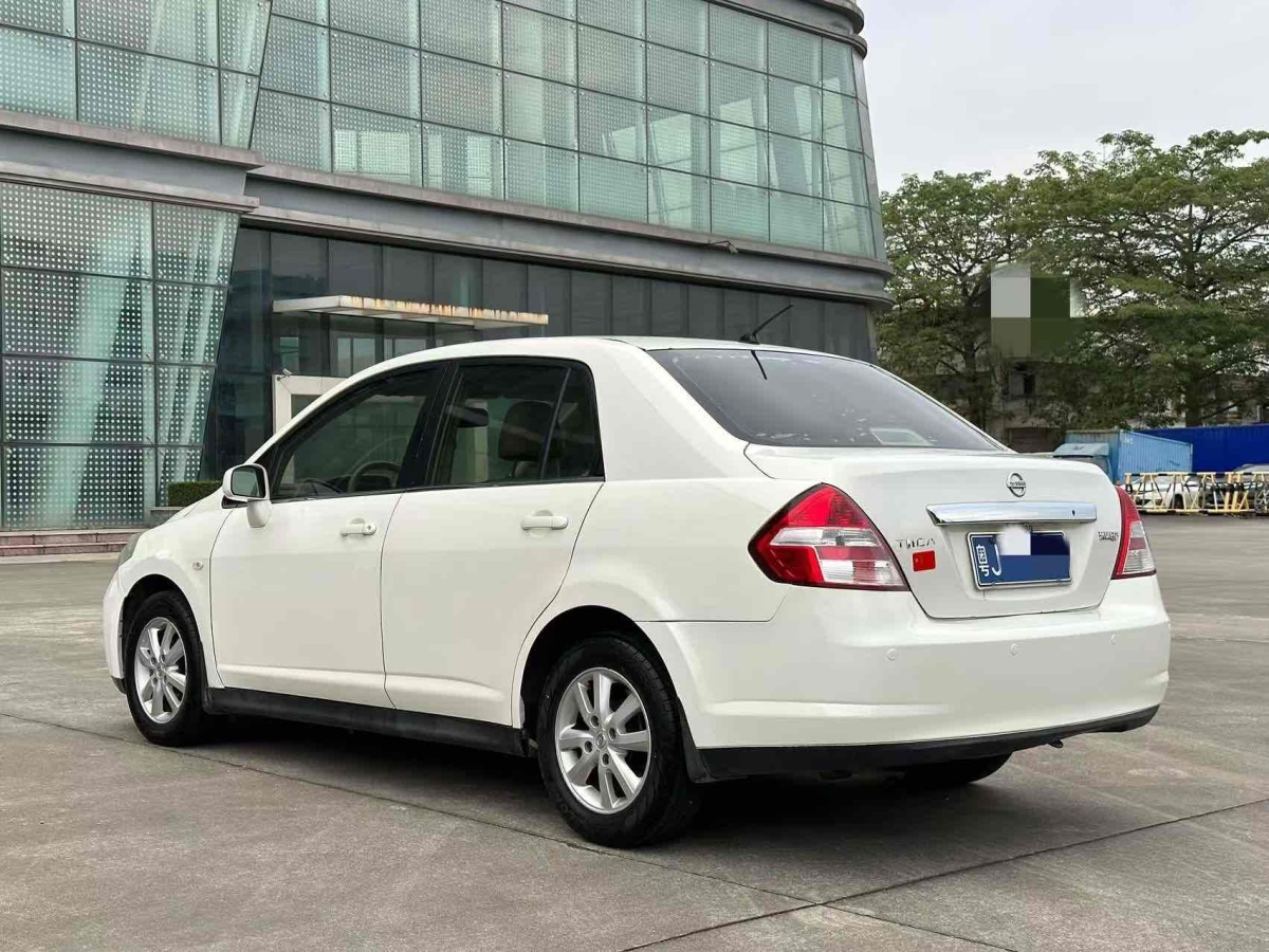 日產 頤達  2008款 1.6L 自動時尚型圖片