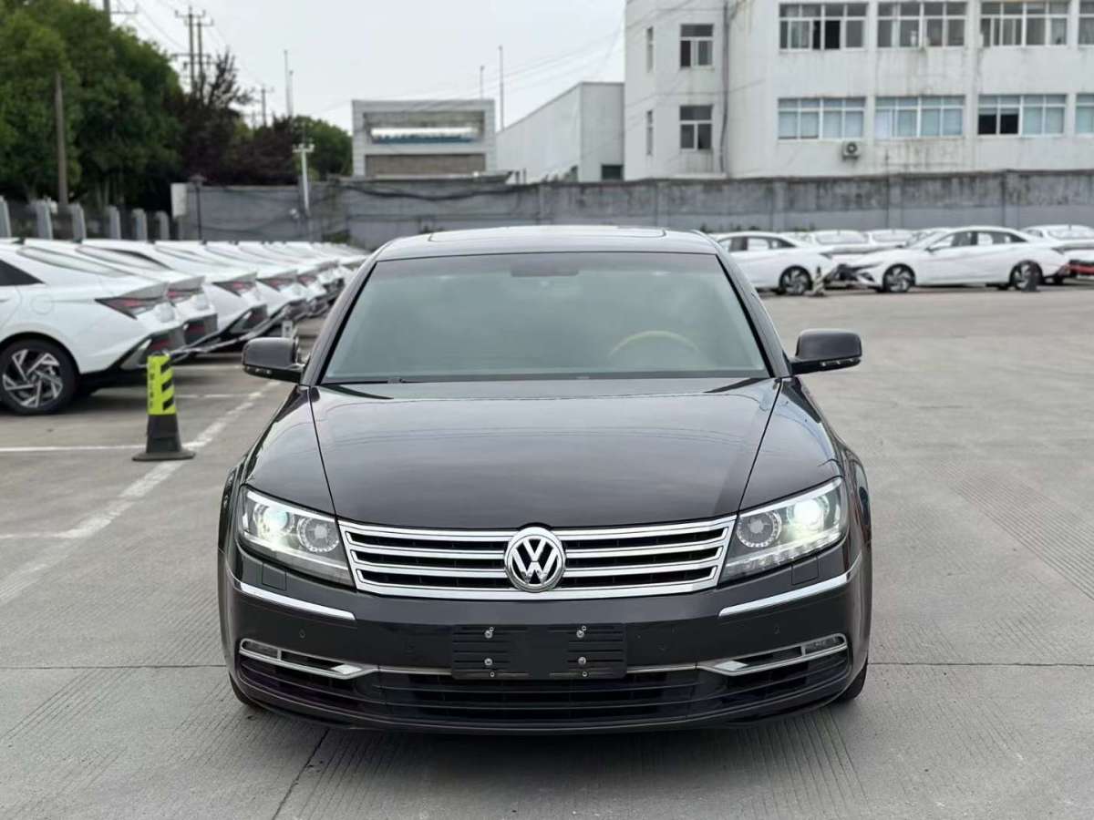 大眾 輝騰  2011款 3.6L V6 5座加長商務(wù)版圖片