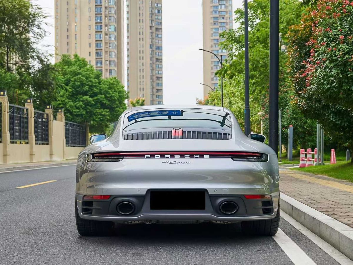 保時捷 911  2024款 Turbo 3.7T 50周年紀(jì)念版圖片