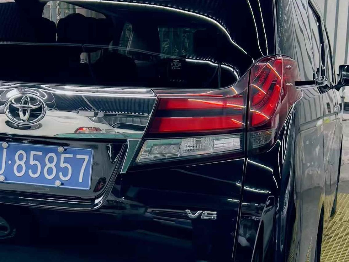 豐田 漢蘭達(dá)  2018款 2.0T7座尊貴版圖片