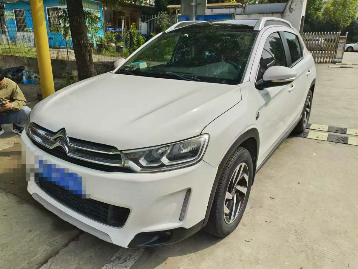 雪鐵龍 C3-XR  2015款 1.6L 手動(dòng)先鋒型圖片