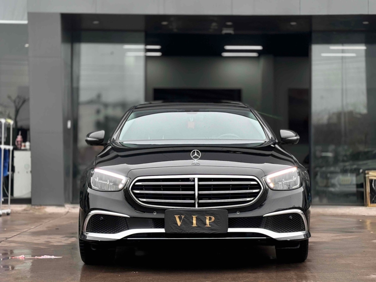 奔馳 奔馳E級  2022款 E 300 L 豪華型圖片