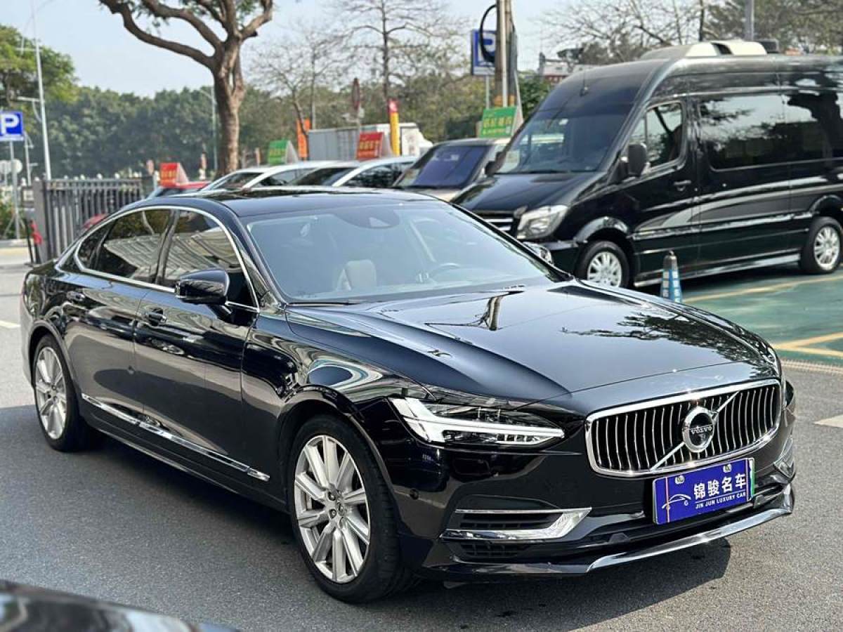 沃爾沃 S90新能源  2019款 T8 E驅(qū)混動(dòng) 智雅版圖片