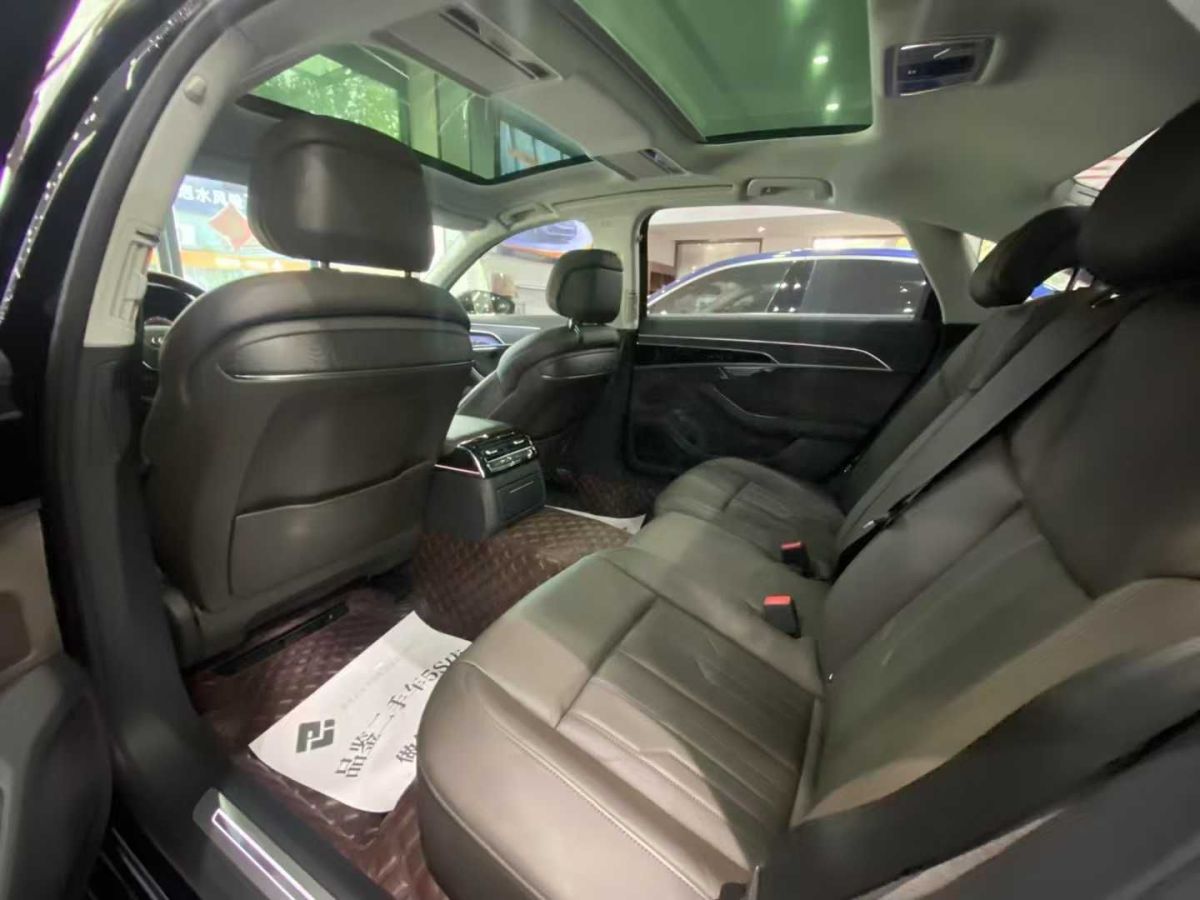 奧迪 奧迪S8  2020款 S8L 4.0TFSI quattro圖片