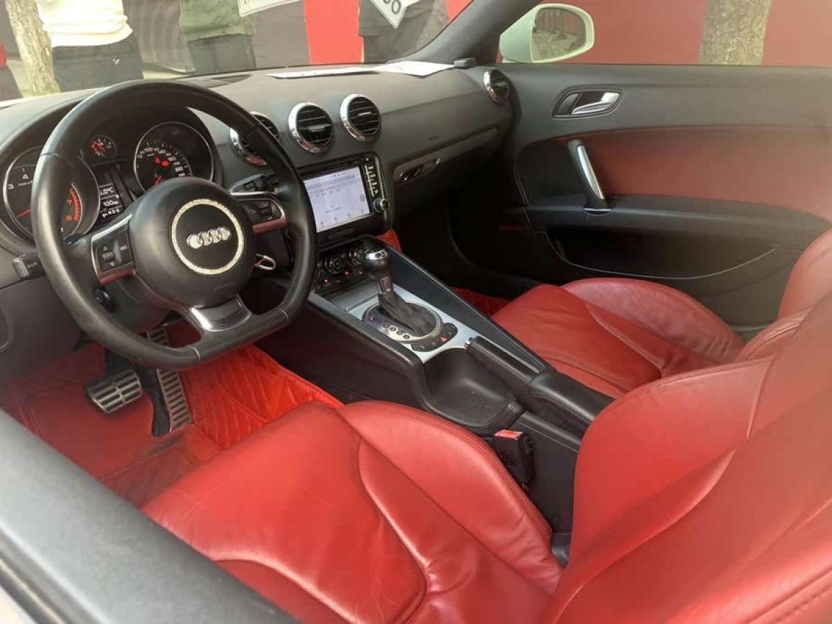 奧迪 奧迪TT  2008款 TT Coupe 2.0TFSI圖片