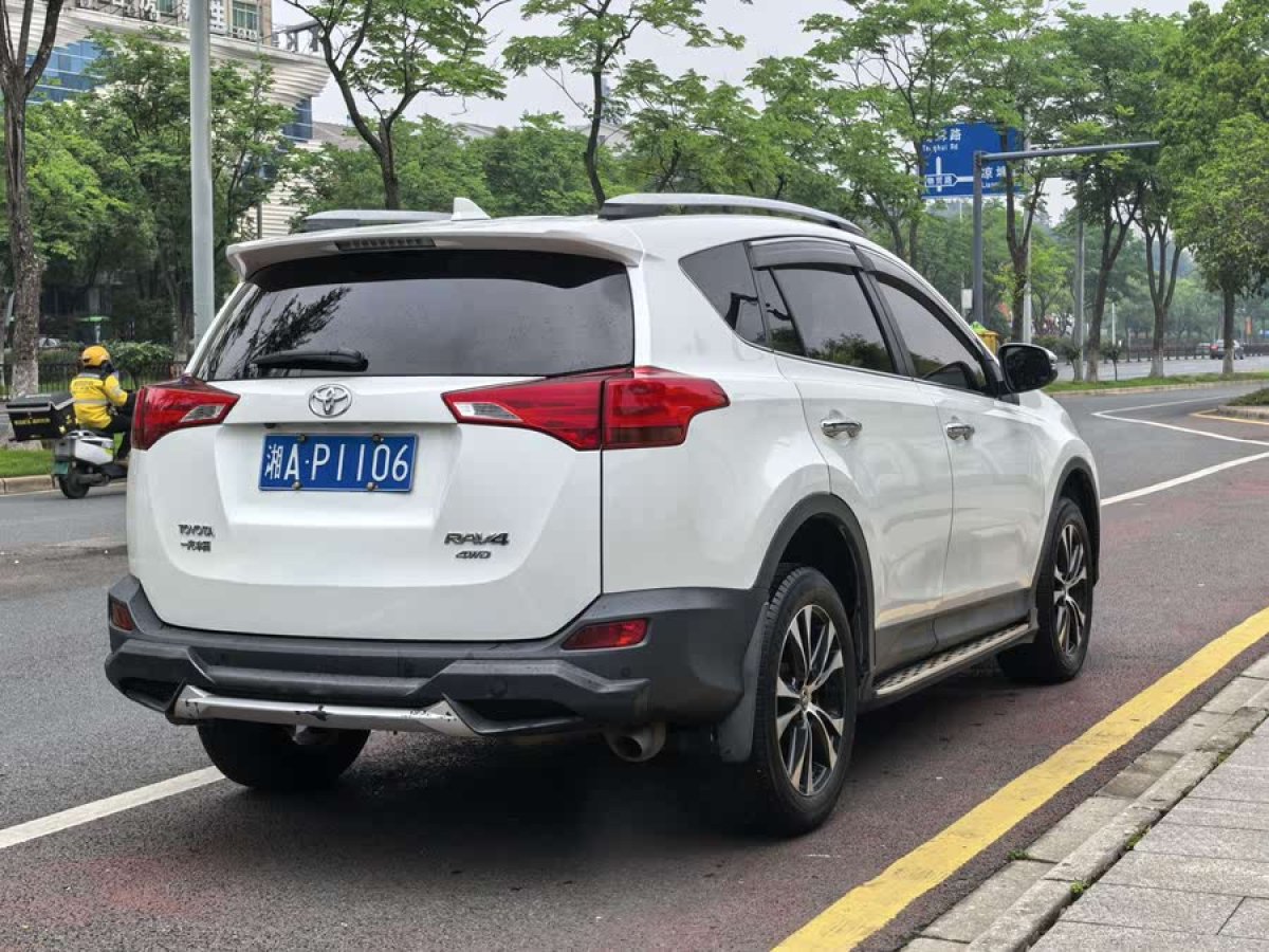 豐田 RAV4榮放  2015款 2.5L 自動(dòng)四驅(qū)精英版圖片