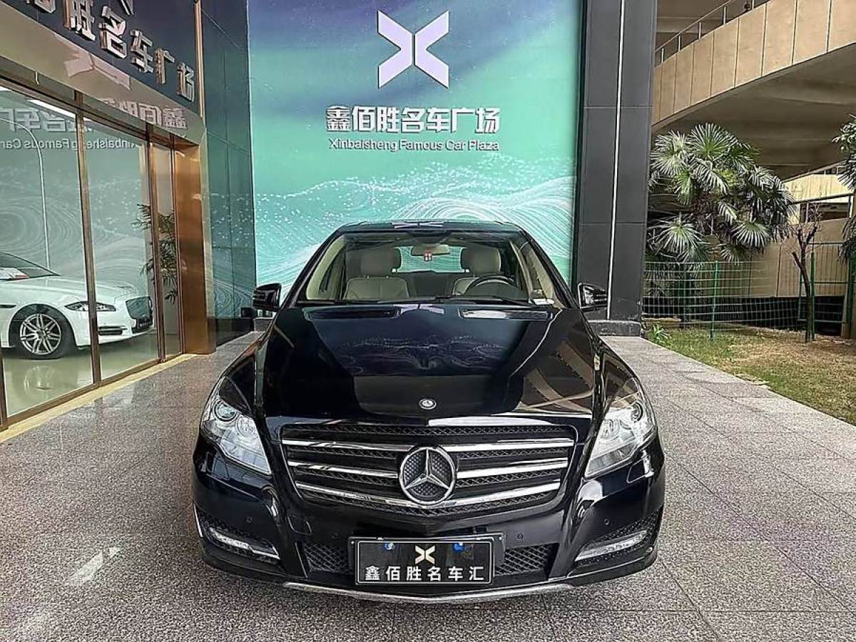 奔馳 奔馳R級  2015款 R 320 4MATIC 豪華型圖片