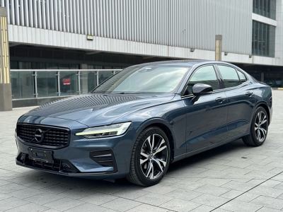 2020年7月 沃爾沃 S60L T4 智遠(yuǎn)運(yùn)動(dòng)版圖片