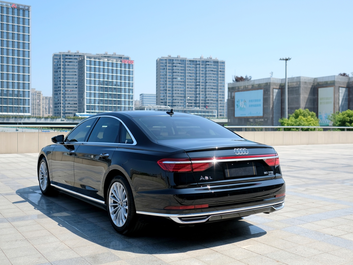 2021年5月奧迪 奧迪A8  2021款 A8L 50 TFSI quattro 舒適型