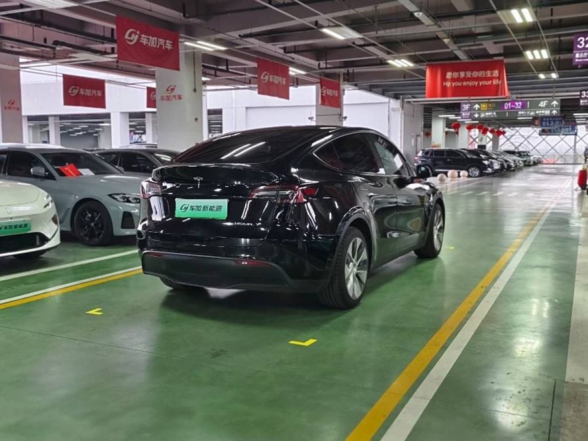 特斯拉 Model 3  2021款 改款 標(biāo)準(zhǔn)續(xù)航后驅(qū)升級版圖片