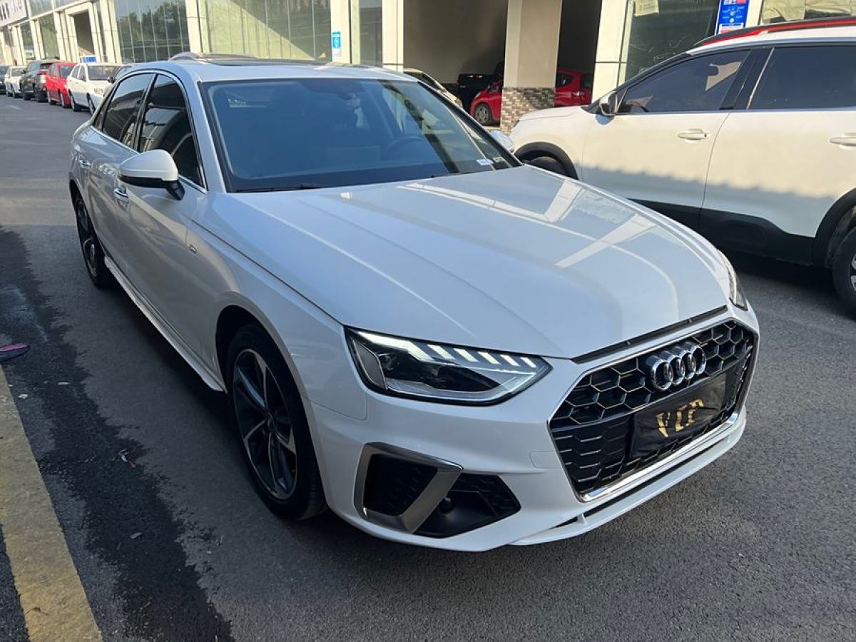 奧迪 奧迪A4L  2022款 40 TFSI 時尚動感型圖片