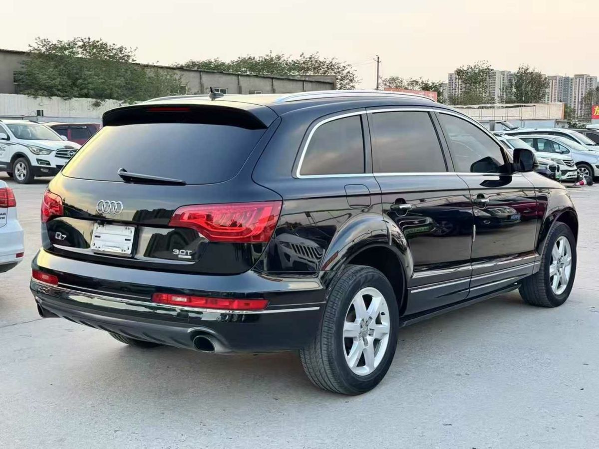 奧迪 奧迪Q7  2016款 40 TFSI S line運(yùn)動型圖片