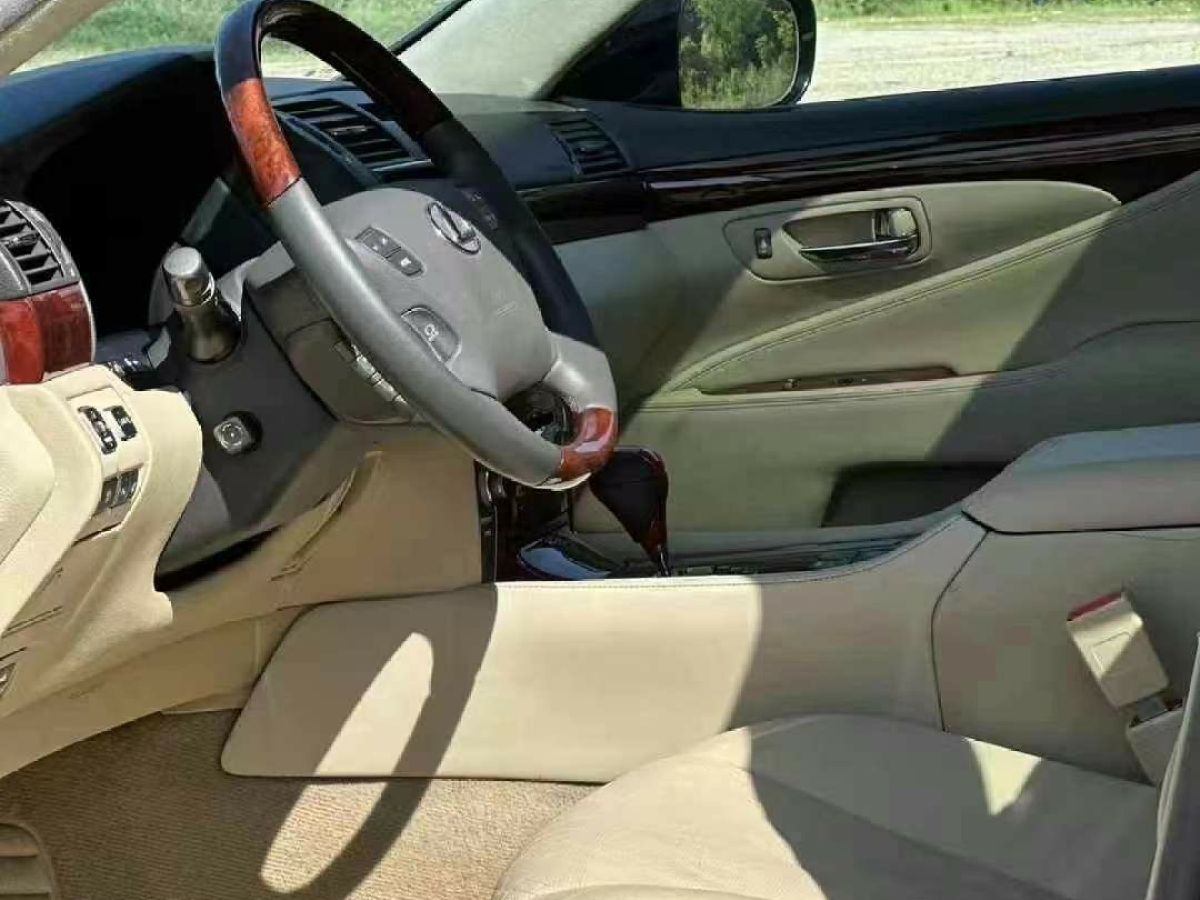 雷克薩斯 LS  2007款 600hL 尊貴版圖片