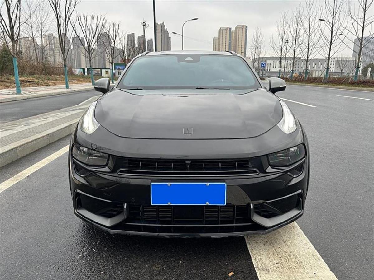 領(lǐng)克 領(lǐng)克02 Hatchback  2021款 2.0TD Halo 駕控套件版圖片