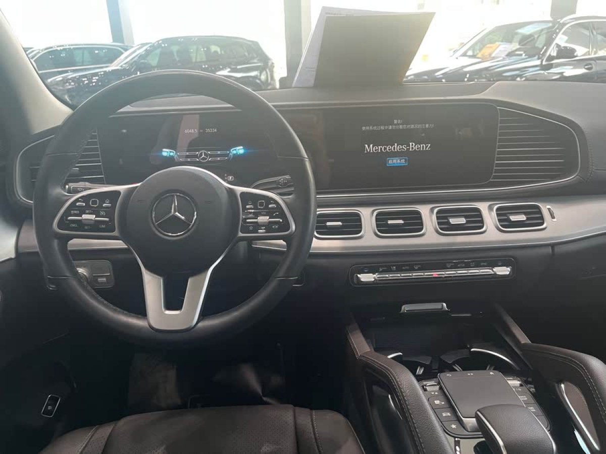 奔馳 奔馳GLE  2024款 改款 GLE 350 4MATIC 時(shí)尚型圖片