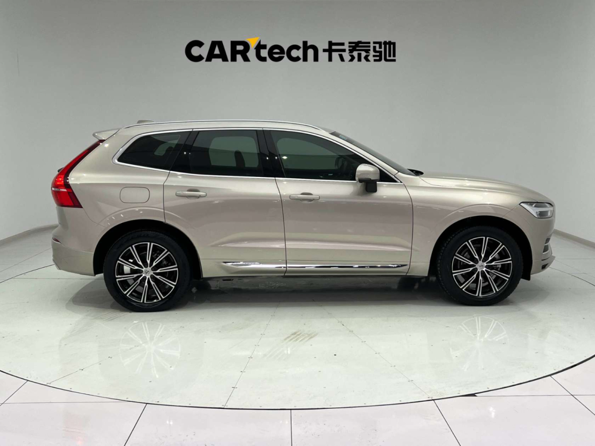 沃爾沃 XC60  2020款 T5 四驅(qū)智遠(yuǎn)豪華版圖片