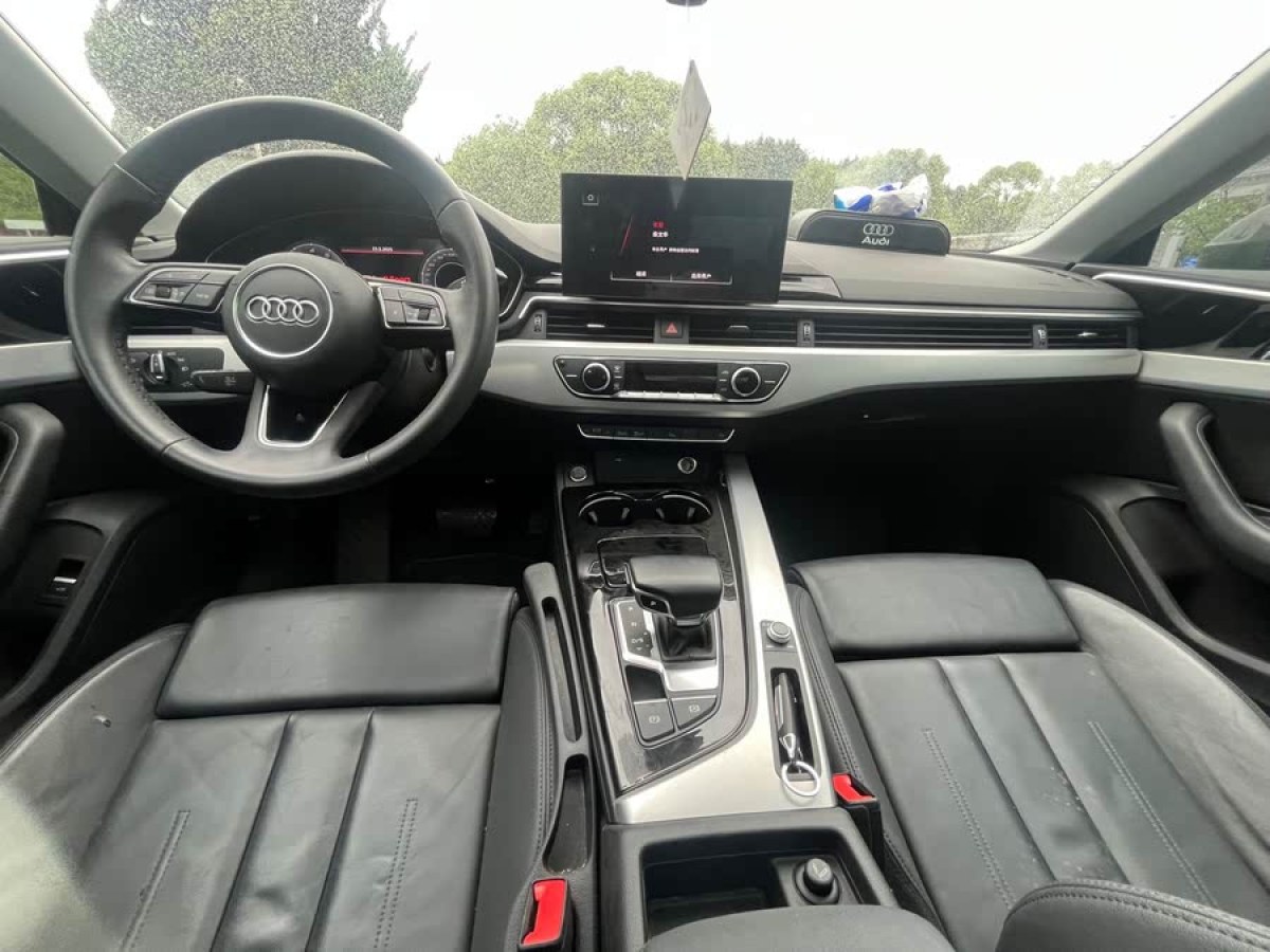 奧迪 奧迪A5  2023款 Sportback 40 TFSI 時(shí)尚動(dòng)感型圖片