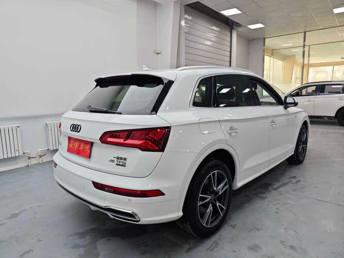 奧迪 奧迪Q5L  2018款  45 TFSI 尊享時尚型 國VI圖片