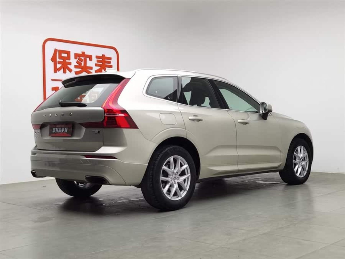 沃爾沃 XC60  2018款 T5 四驅(qū)智逸版圖片