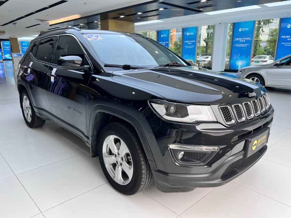 Jeep 指南者  2020款 220T 自動領(lǐng)先版圖片