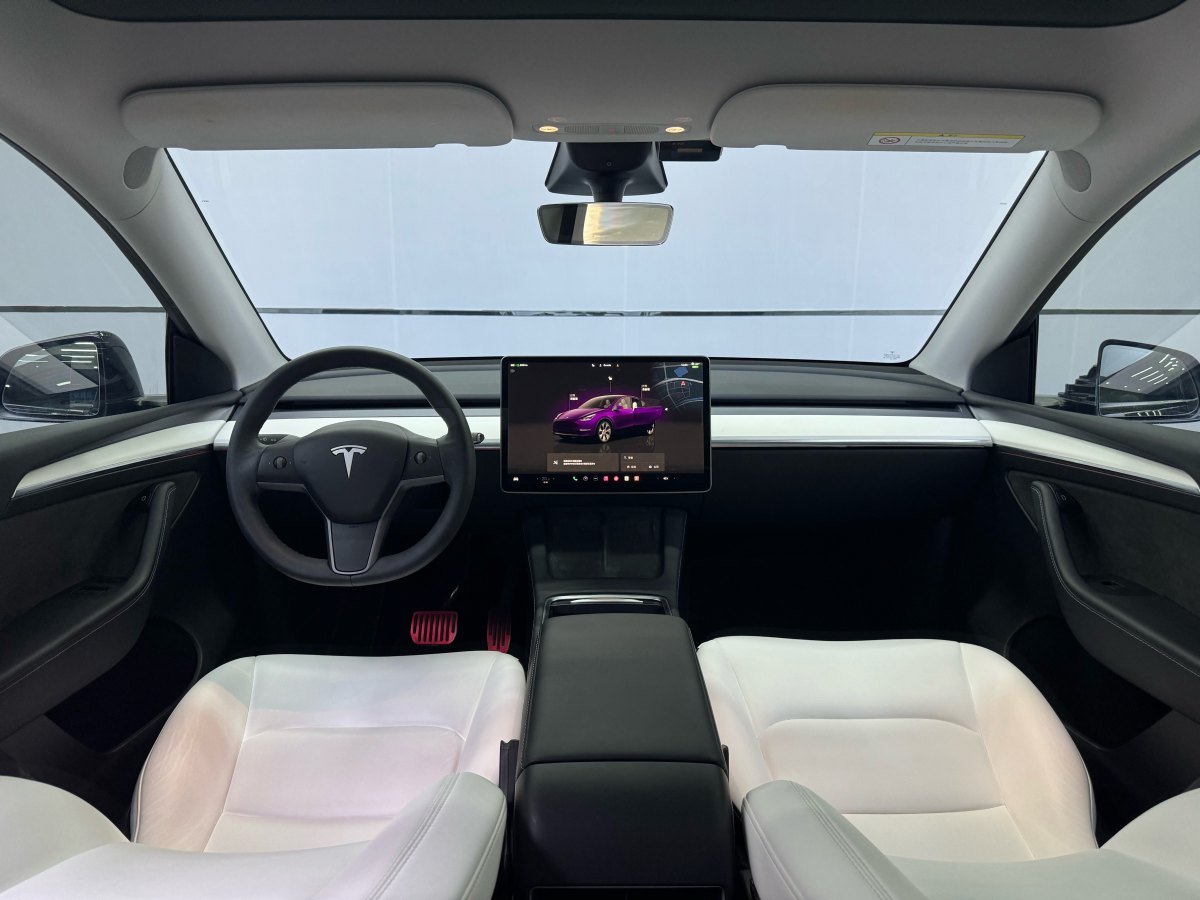 特斯拉 Model 3  2021款 改款 標準續(xù)航后驅(qū)升級版圖片