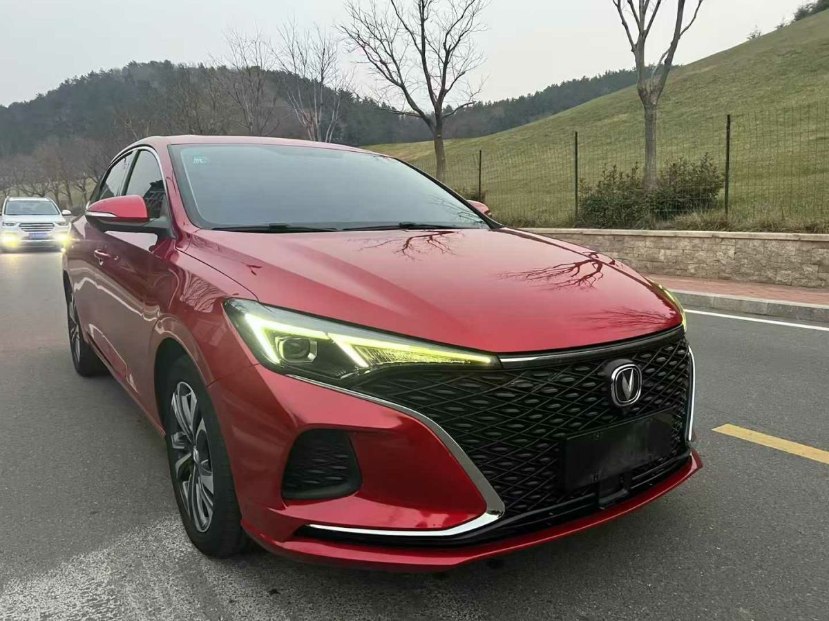 長(zhǎng)安 逸動(dòng)  2020款 PLUS 1.6L GDI 手動(dòng)精英型圖片