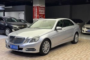 奔馳E級 奔馳 E 260 L CGI優(yōu)雅型