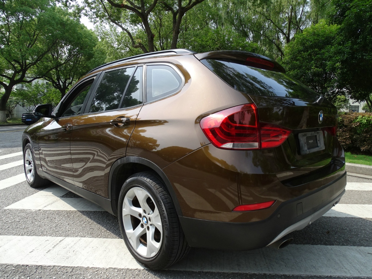 寶馬 寶馬X1  2013款 X1 xDrive20i 2.0T 探索版圖片