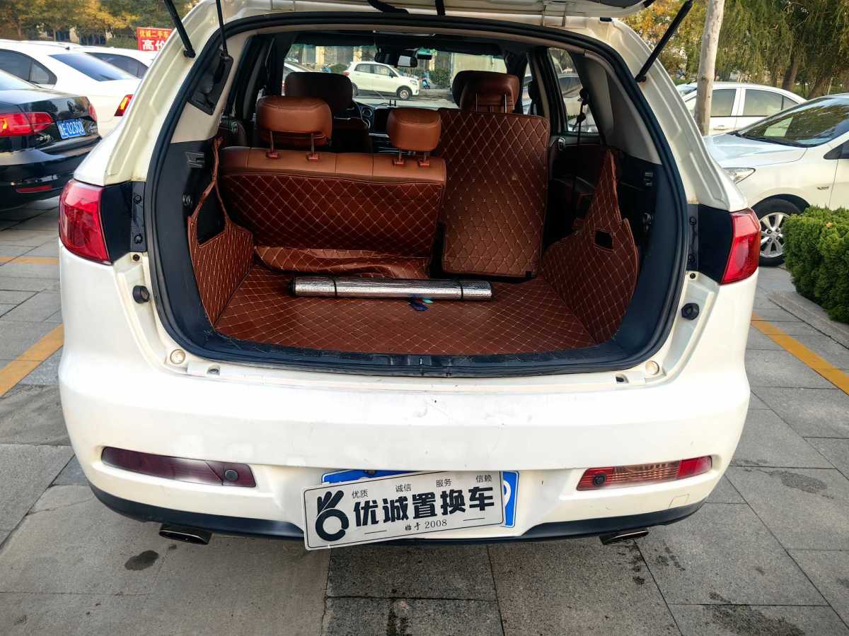 2012年12月納智捷 大7 SUV  2012款 2.2T 兩驅(qū)旗艦型