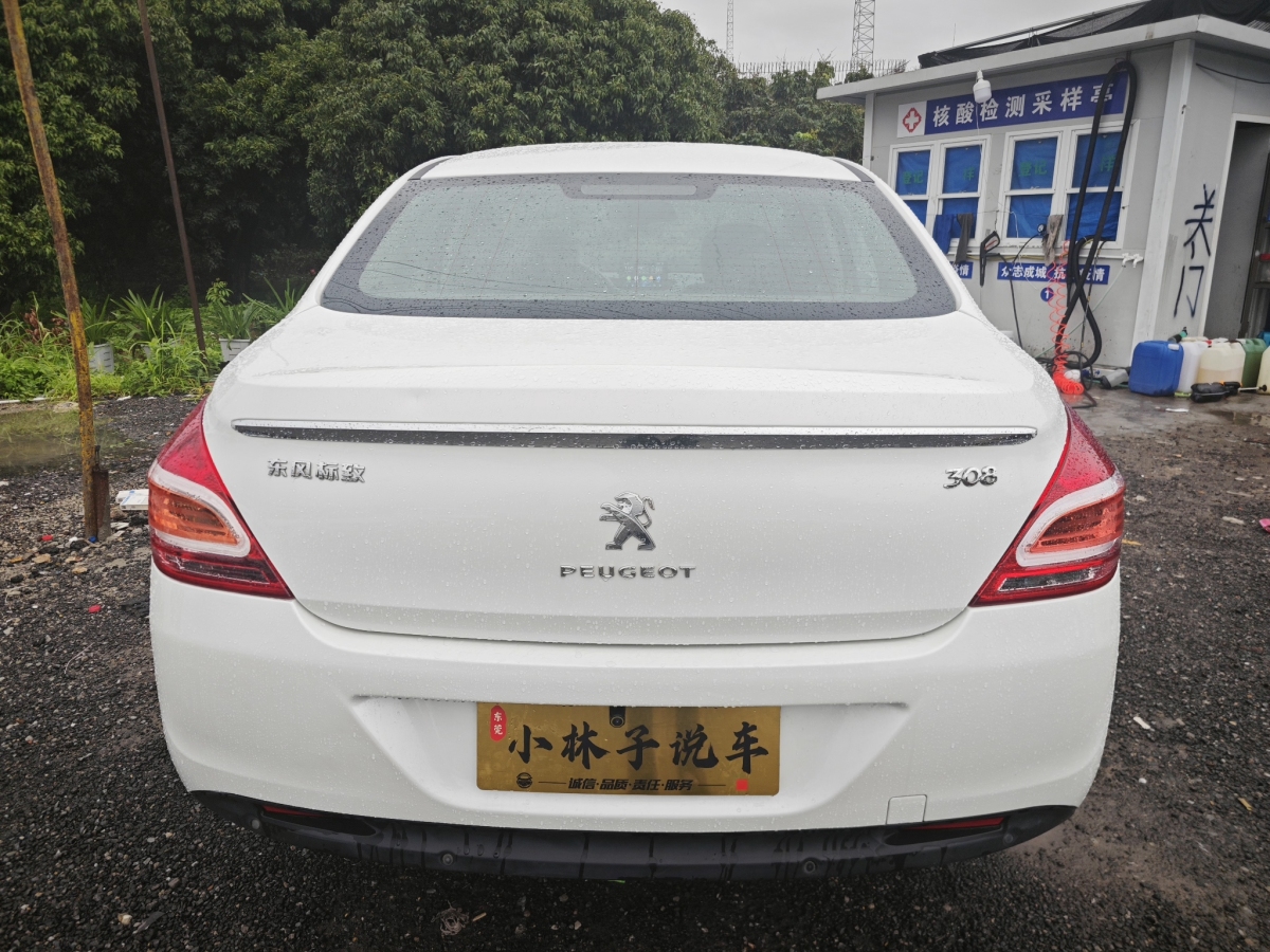 標致 308  2014款 樂享版 經(jīng)典 1.6L 自動優(yōu)尚型圖片