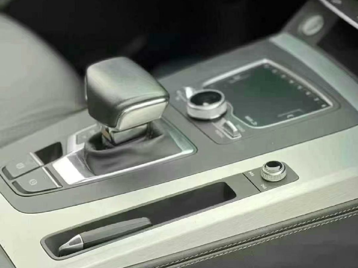 奧迪 奧迪Q3  2020款 35 TFSI 時尚動感型圖片