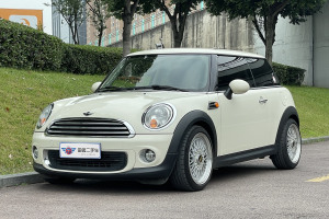 MINI MINI 1.6L ONE Baker Street