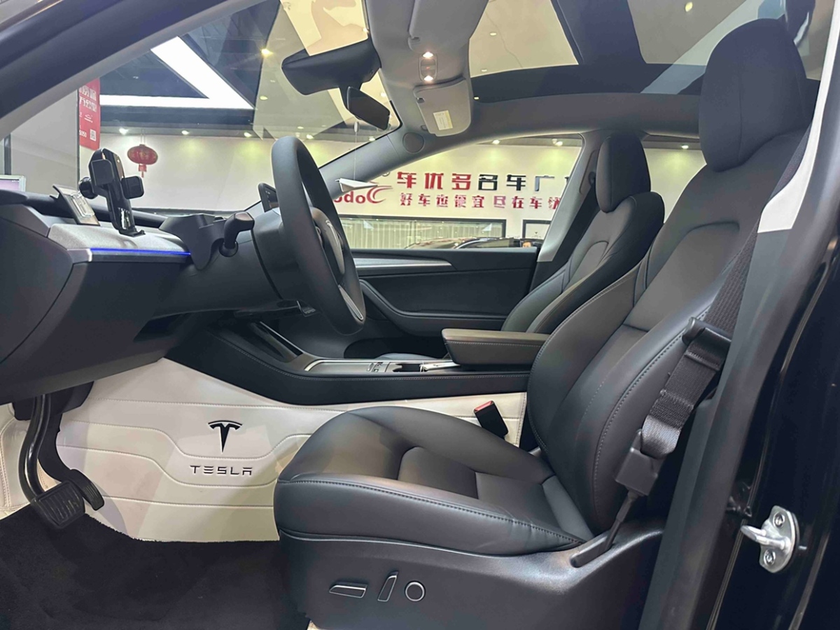 特斯拉 Model Y  2022款 后驅(qū)版圖片