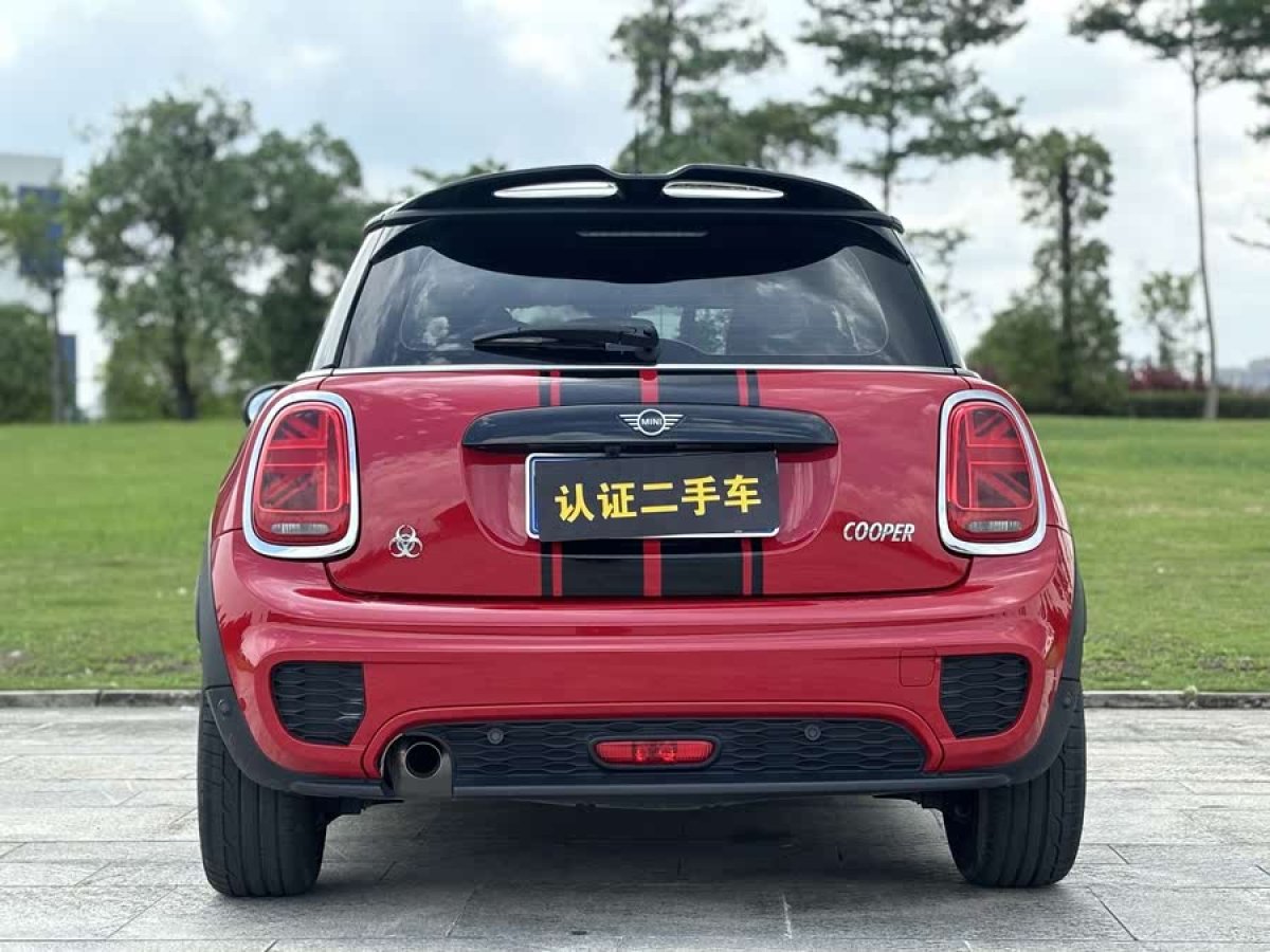 MINI CLUBMAN  2018款 1.5T COOPER 賽車(chē)手圖片
