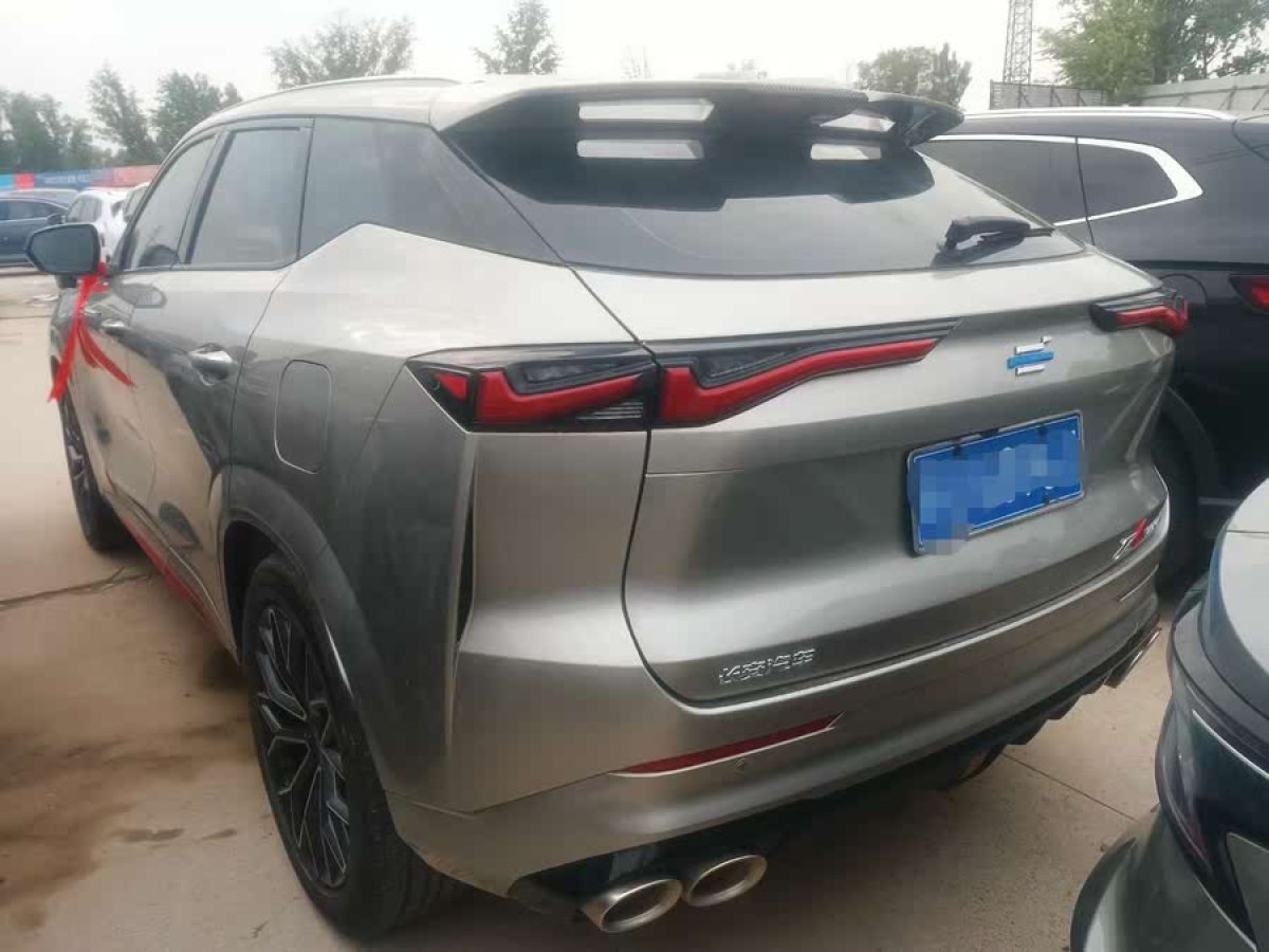 長安歐尚 長安歐尚Z6  2023款 藍(lán)鯨 1.5T DCT智領(lǐng)型圖片