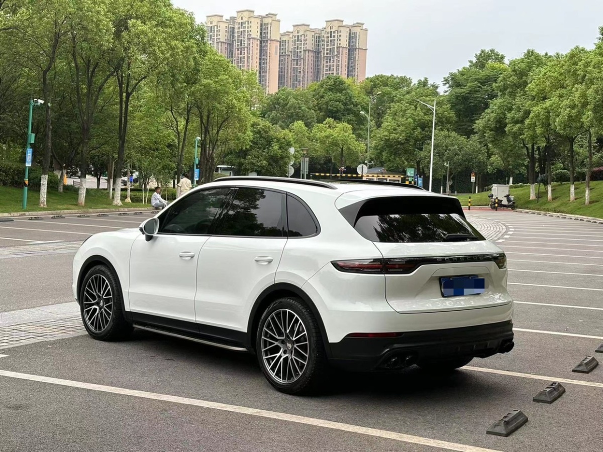 保時(shí)捷 Cayenne  2019款 Cayenne 3.0T圖片