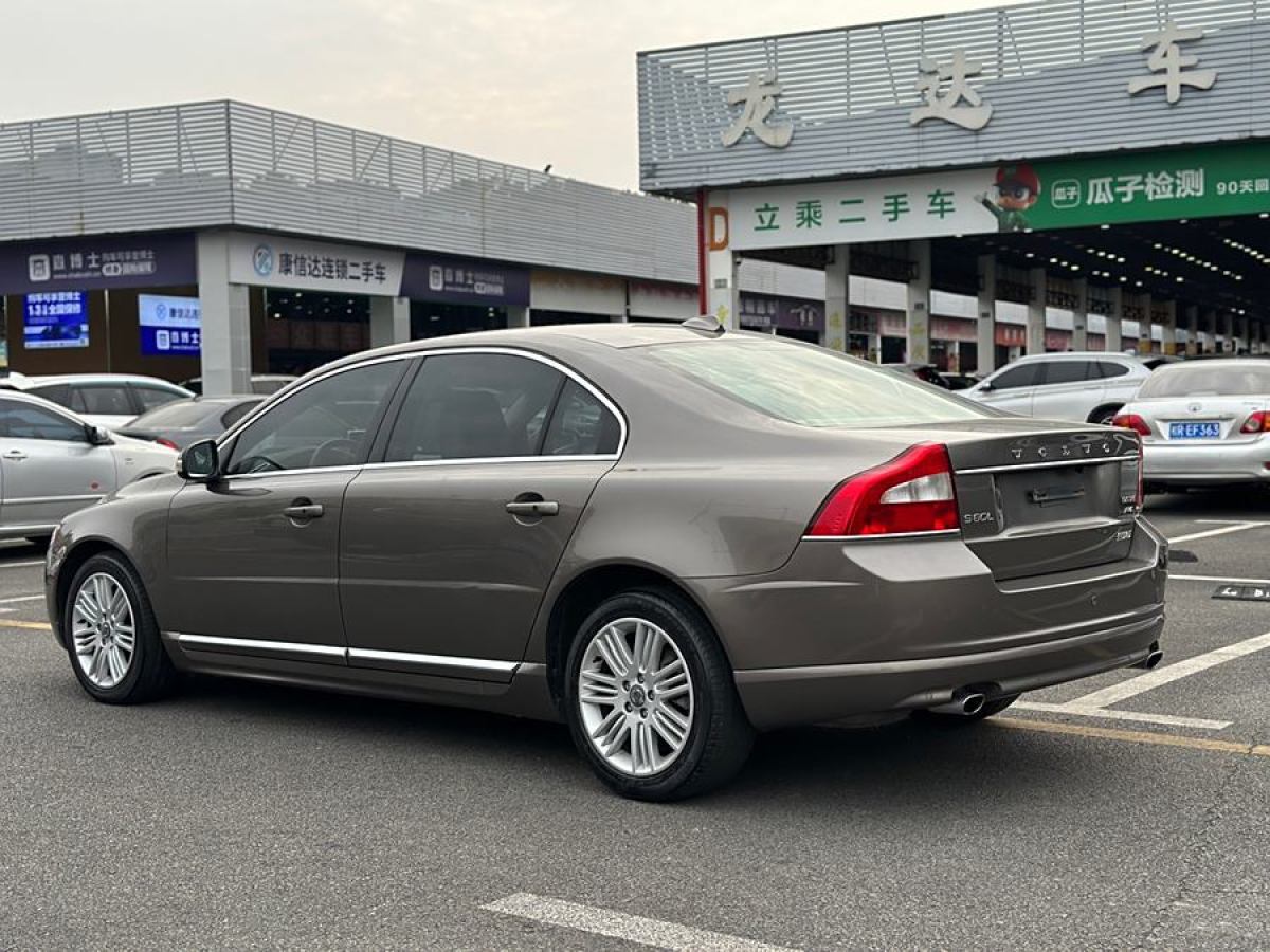 沃爾沃 S80L  2009款 3.0T AWD 智尊版圖片