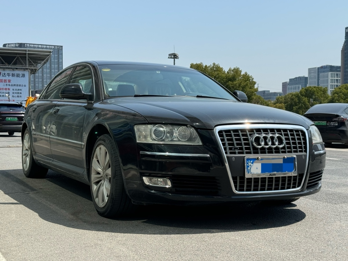 2010年5月奧迪 奧迪A8  2009款 A8L 2.8 FSI 標(biāo)準(zhǔn)型