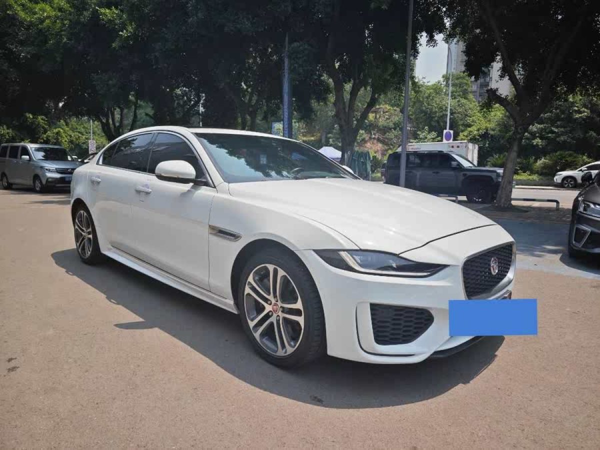 捷豹 XEL  2020款 2.0T 200PS S進取優(yōu)雅版圖片