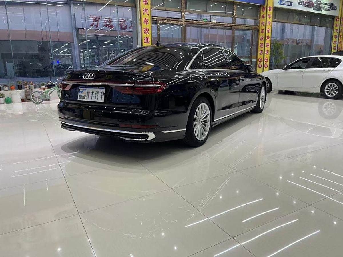 奧迪 奧迪A8  2023款 A8L 45 TFSI quattro 豪華型圖片