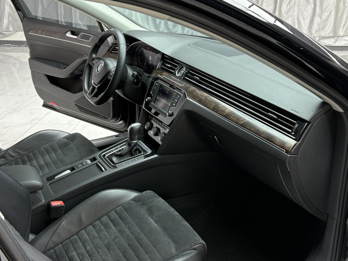 大眾 邁騰  2017款 330TSI DSG 豪華型圖片