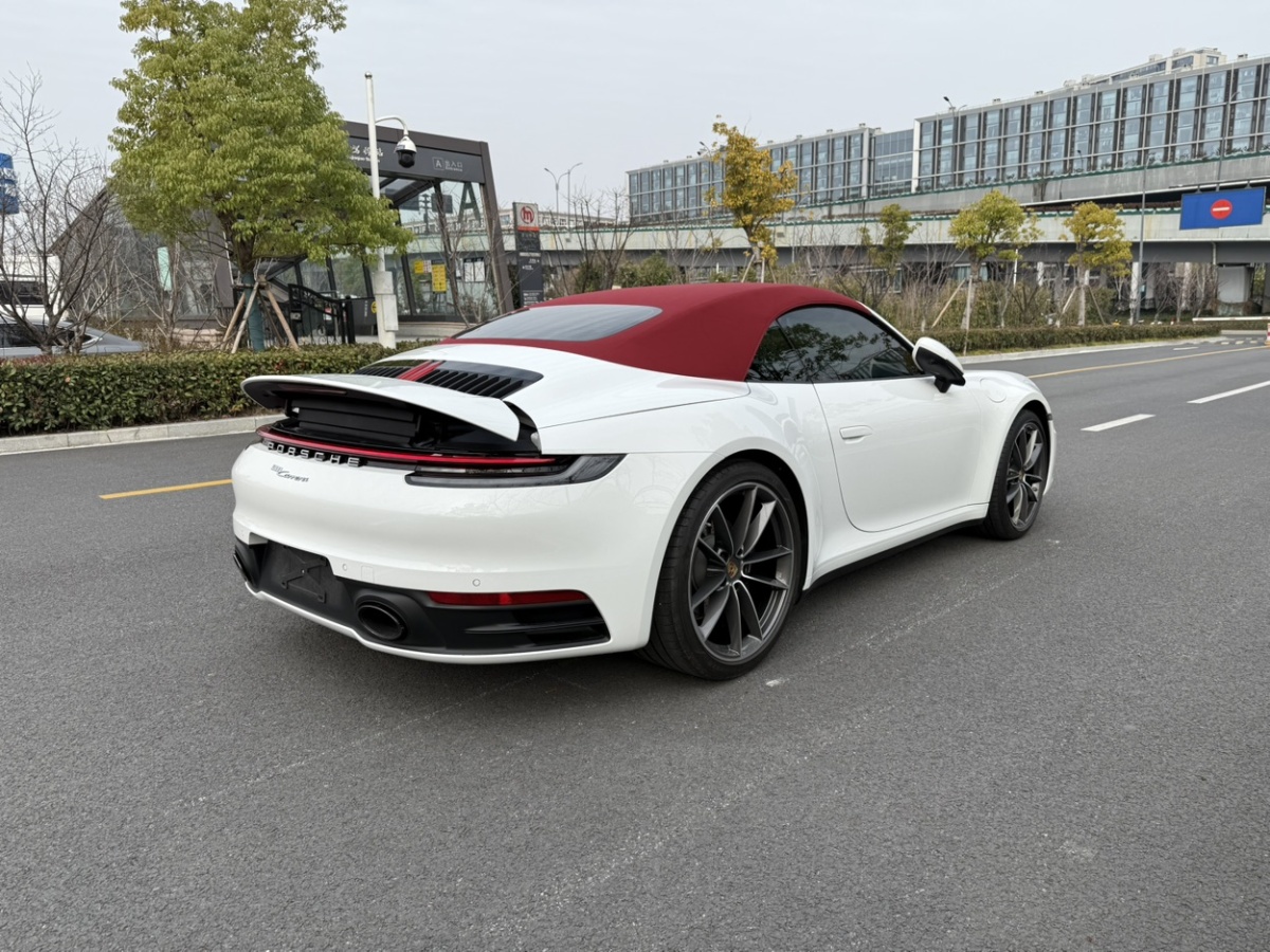 保時(shí)捷 911  2023款 Carrera 3.0T圖片