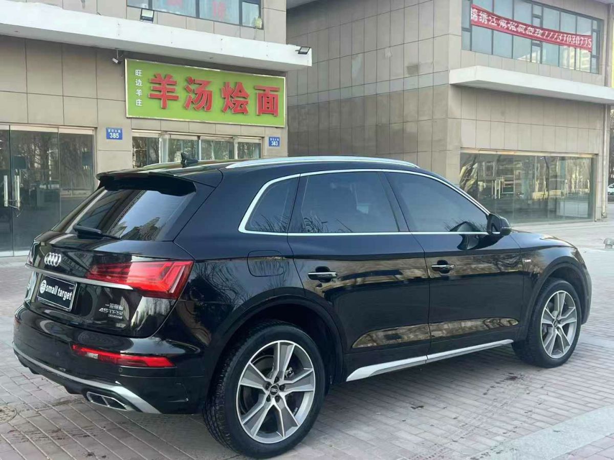 奧迪 Sport 奧迪RS Q8  2021款 RS Q8 4.0T圖片