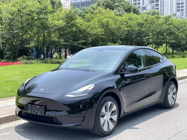 特斯拉 Model Y 22款长续航全轮驱动