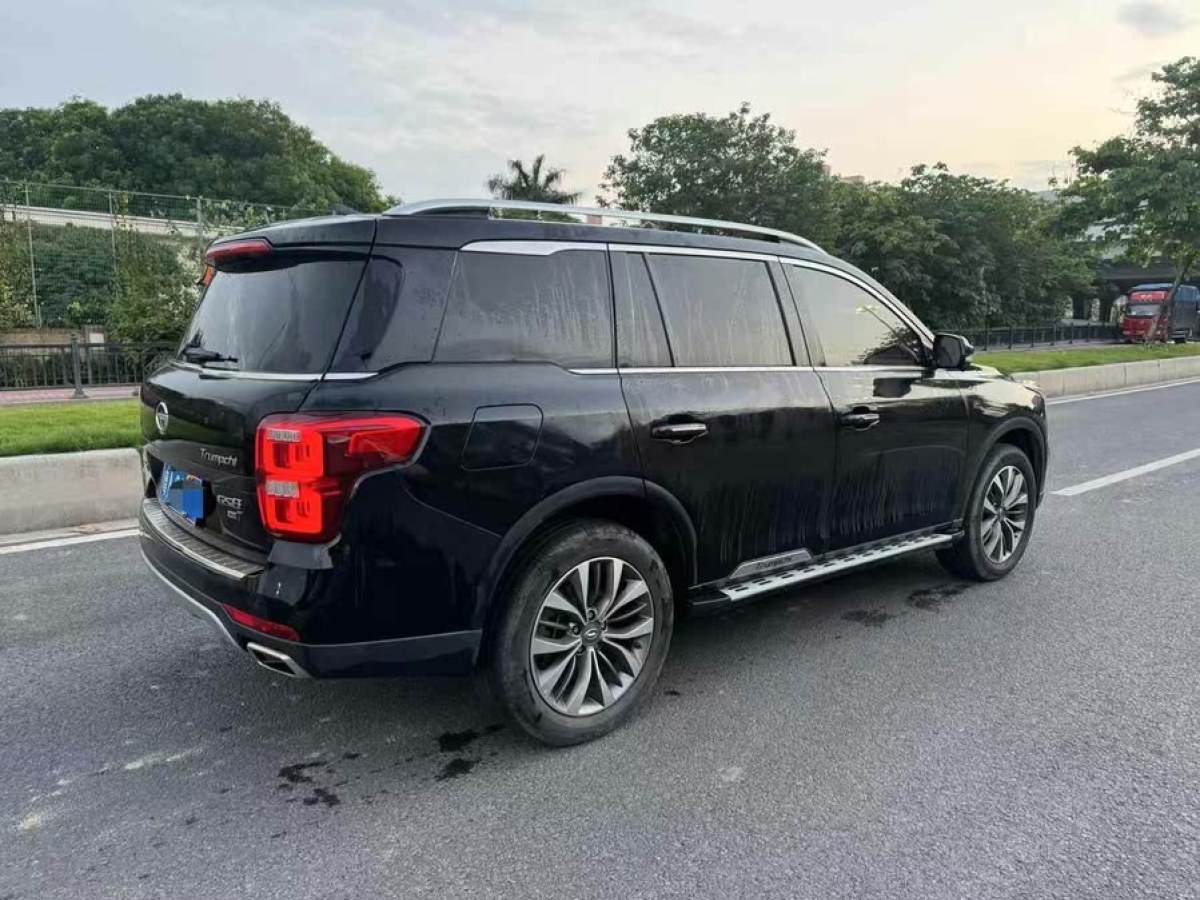 廣汽傳祺 GS8  2017款 320T 四驅豪華智聯(lián)版圖片
